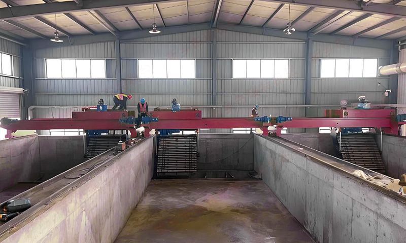 Characteristics of Chain Plate Composting and Flipping Machine