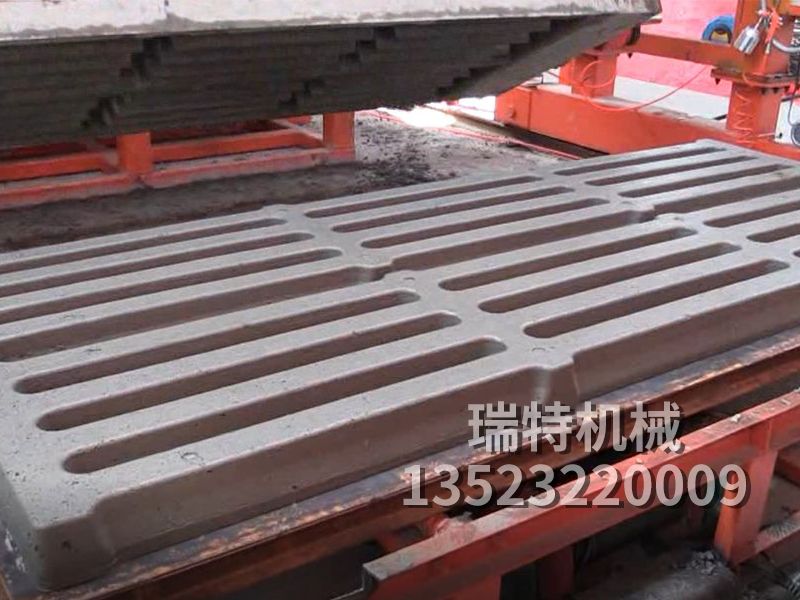 Finished product of fecal leakage board